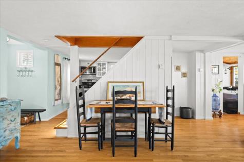 6 Allen Avenue Wareham MA 02571