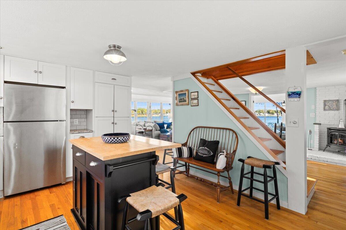 6 Allen Avenue Wareham MA 02571