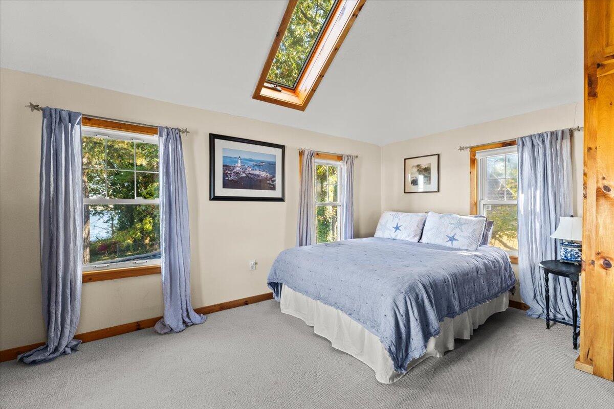 6 Allen Avenue Wareham MA 02571