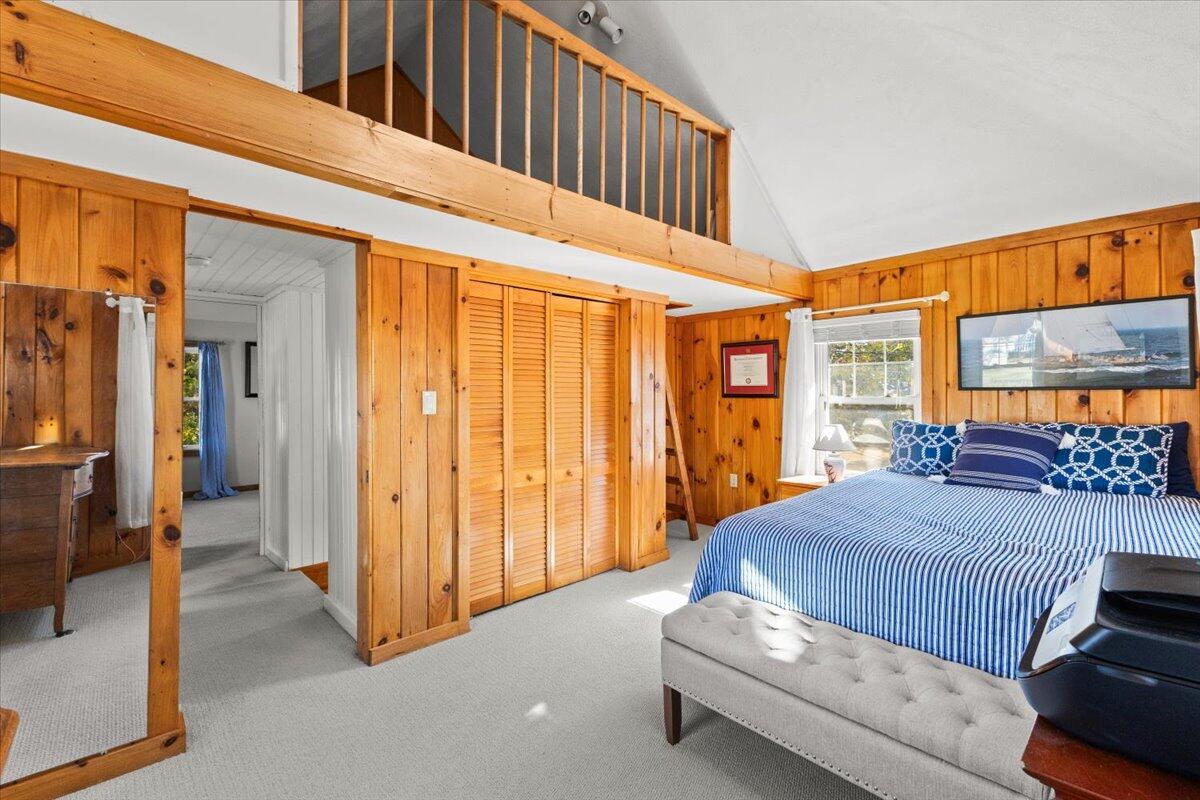 6 Allen Avenue Wareham MA 02571