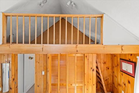 6 Allen Avenue Wareham MA 02571