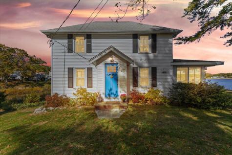 6 Allen Avenue Wareham MA 02571