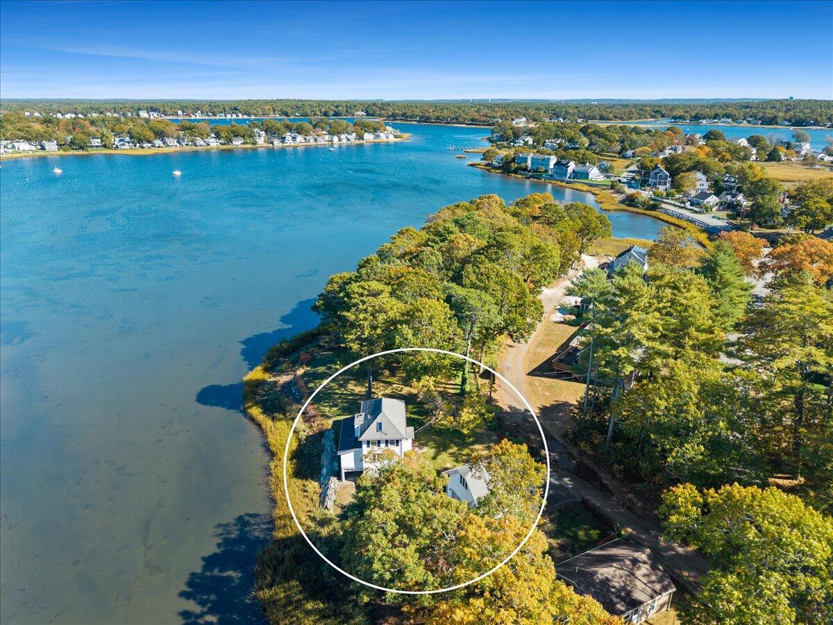 6 Allen Avenue Wareham MA 02571