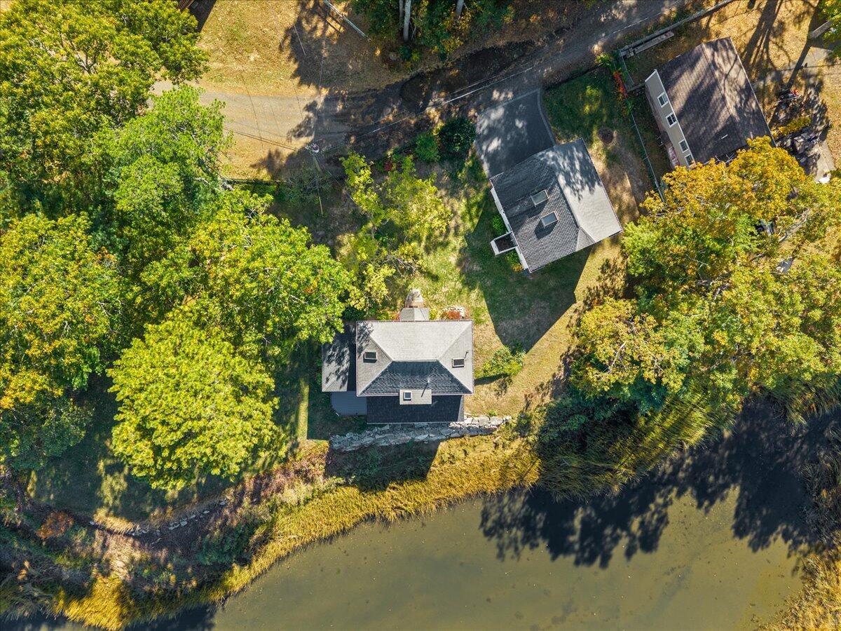 6 Allen Avenue Wareham MA 02571