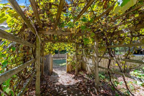 426 Old Post Road Barnstable MA 02635