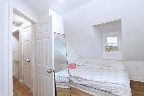 72 Grove Street Barnstable MA 02601