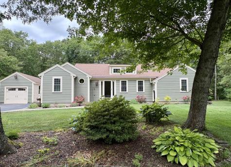 81 Redberry Lane Barnstable MA 02648