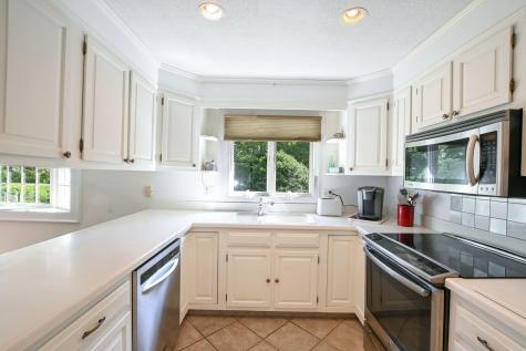 9 Faunce Mountain Road Sandwich MA 02563