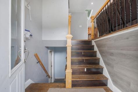 30 Fresh Pond Circle Plymouth MA 02360