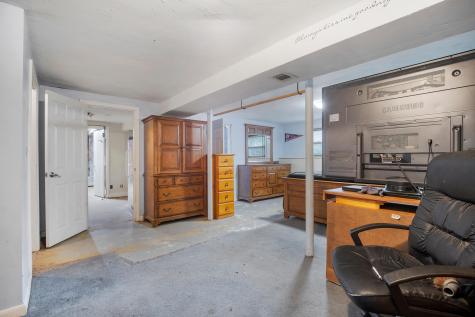 30 Fresh Pond Circle Plymouth MA 02360