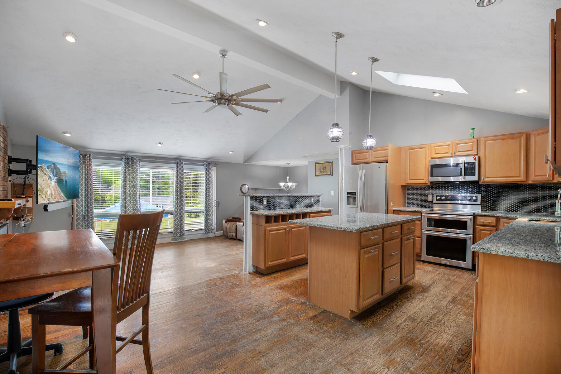 30 Fresh Pond Circle Plymouth MA 02360