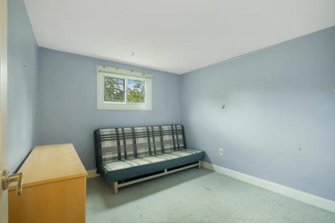 30 Fresh Pond Circle Plymouth MA 02360