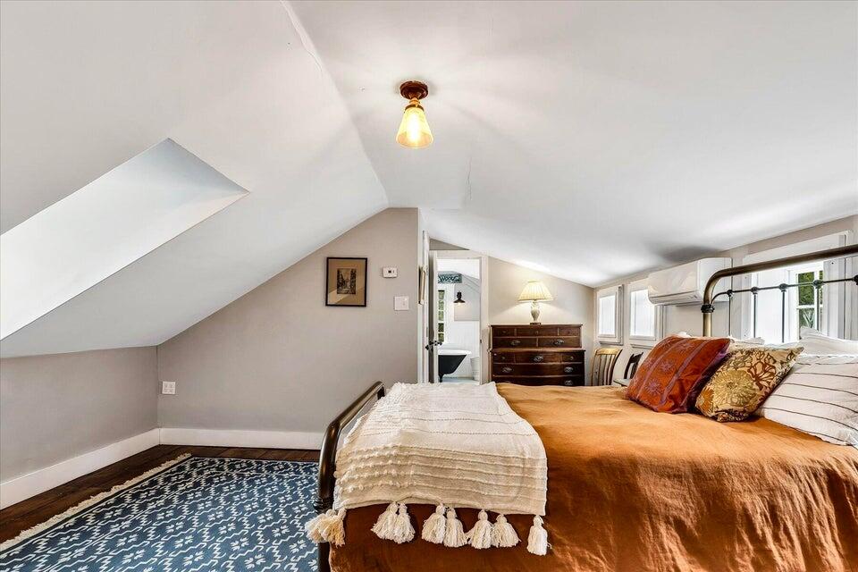 203 County Road Bourne MA 02532