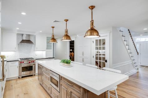 7 Winnies Way Sandwich MA 02537