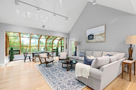 25 Mill Pond Way Falmouth MA 02536