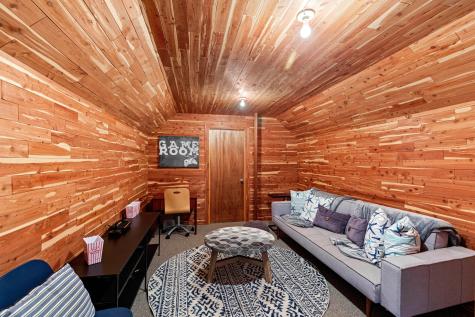 25 Mill Pond Way Falmouth MA 02536