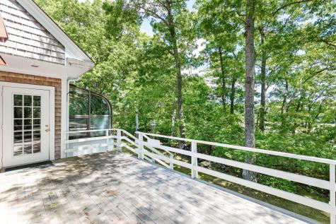 25 Mill Pond Way Falmouth MA 02536
