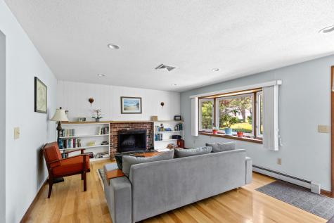 90 Village Lane Wellfleet MA 02667