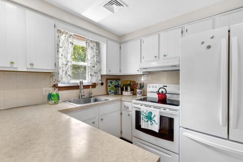 90 Village Lane Wellfleet MA 02667