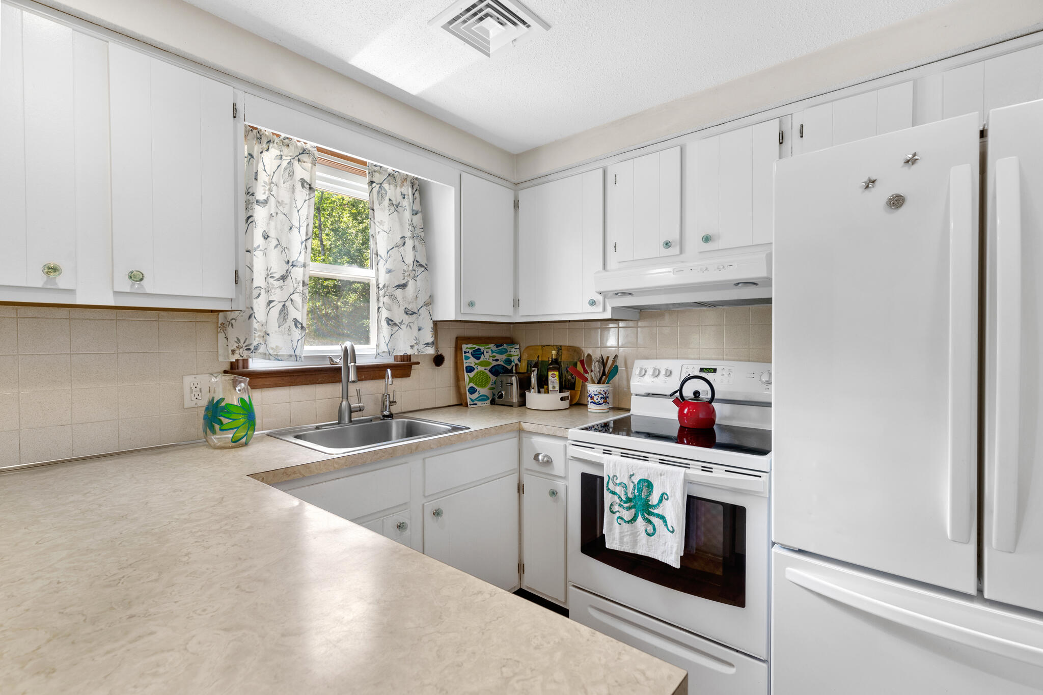 90 Village Lane Wellfleet MA 02667