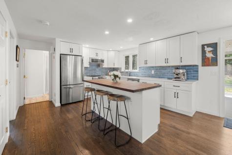 25 Moon Compass Lane Sandwich MA 02563
