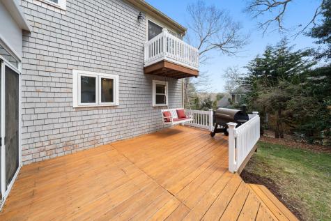 25 Moon Compass Lane Sandwich MA 02563