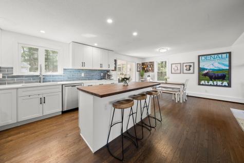 25 Moon Compass Lane Sandwich MA 02563