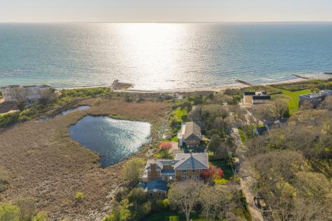 38 Nemasket Road Falmouth MA 02540
