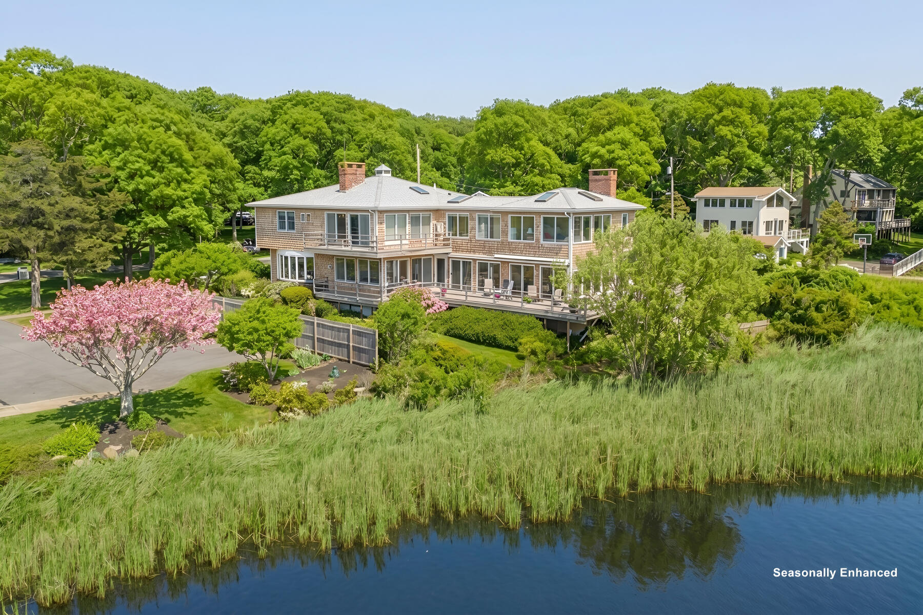 38 Nemasket Road Falmouth MA 02540