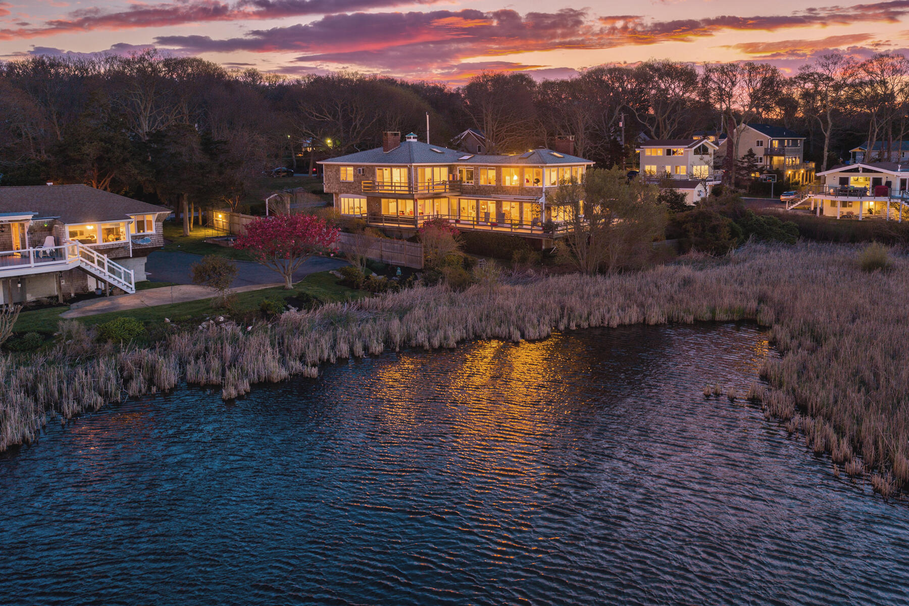 38 Nemasket Road Falmouth MA 02540