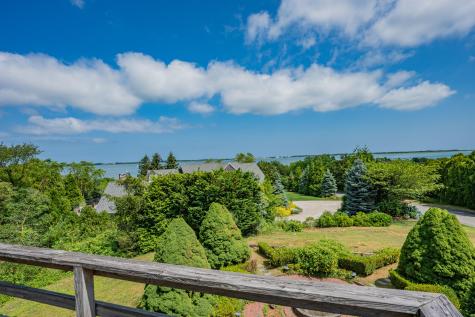 93 Harris Meadow Lane Barnstable MA 02630