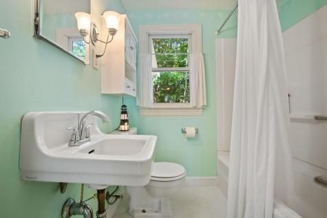 68 Freeboard Lane Yarmouth MA 02675