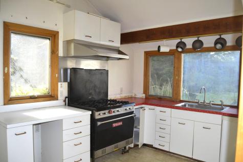 29 Scotchmans Lane West Tisbury MA 02575