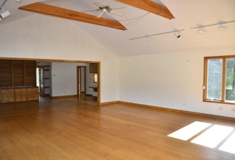 29 Scotchmans Lane West Tisbury MA 02575