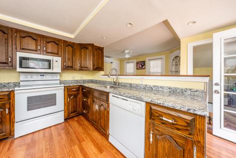 562 Waquoit Highway East Falmouth MA 02536