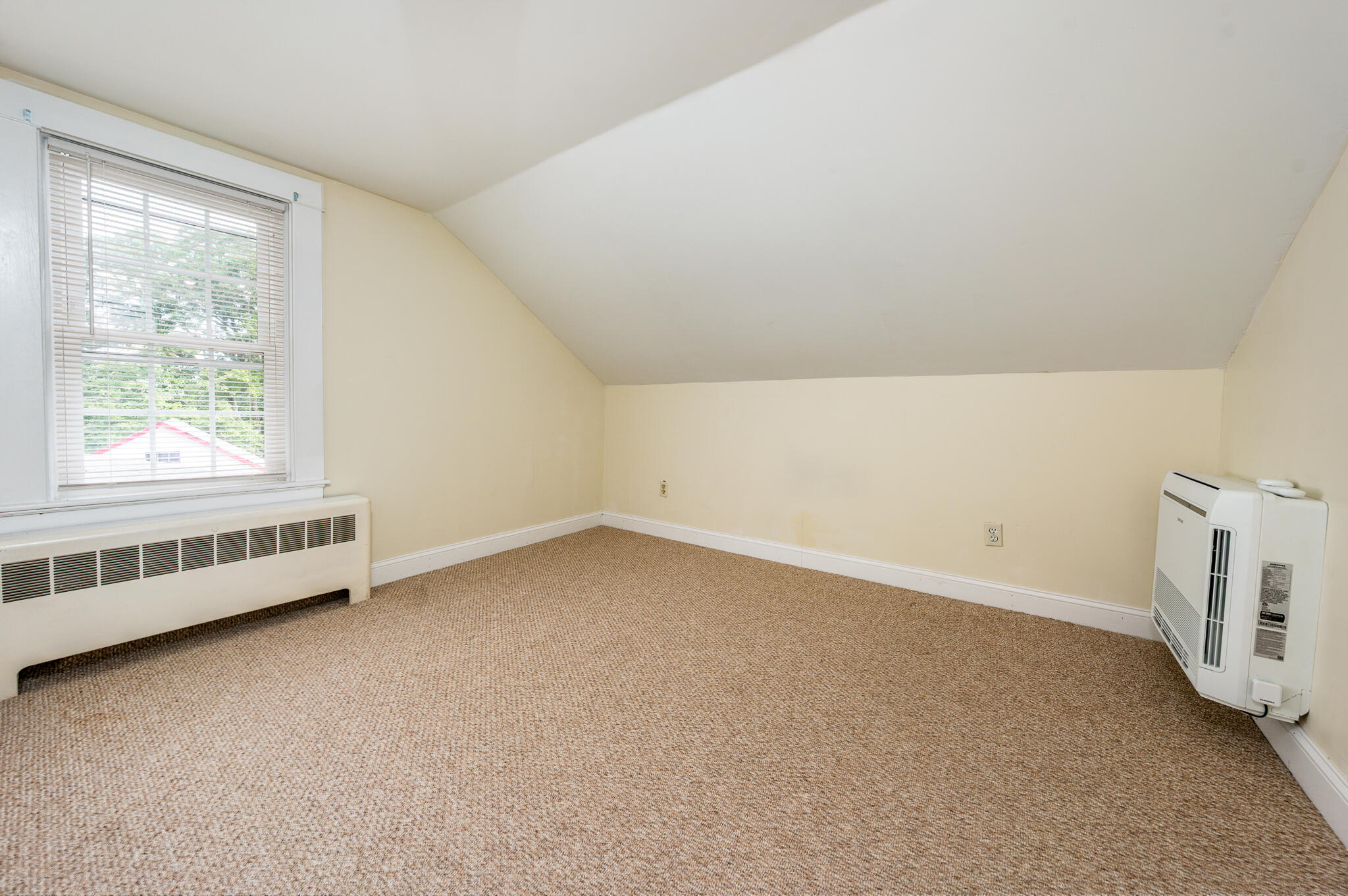 562 Waquoit Highway East Falmouth MA 02536