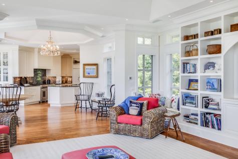 391 Sea View Avenue Barnstable MA 02655