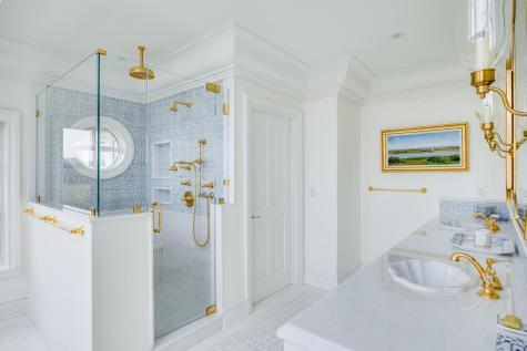 391 Sea View Avenue Barnstable MA 02655