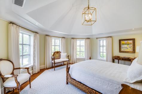 391 Sea View Avenue Barnstable MA 02655