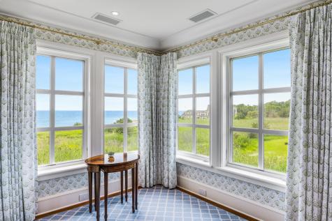 391 Sea View Avenue Barnstable MA 02655