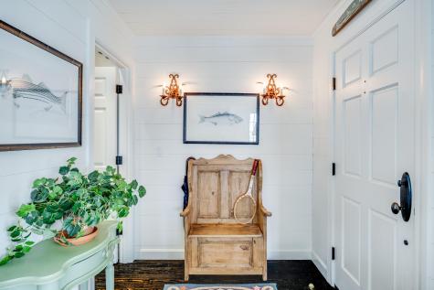 391 Sea View Avenue Barnstable MA 02655