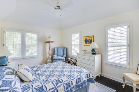 391 Sea View Avenue Barnstable MA 02655