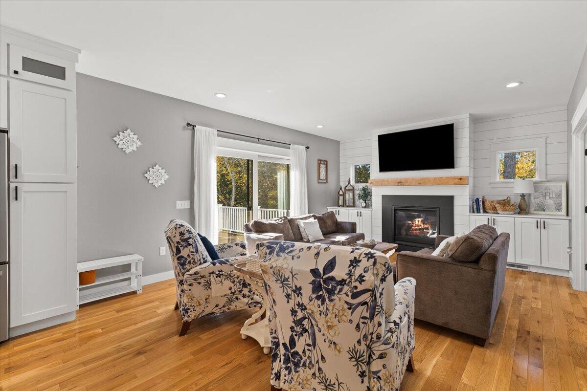 18 Quaker Lane Bourne MA 02553