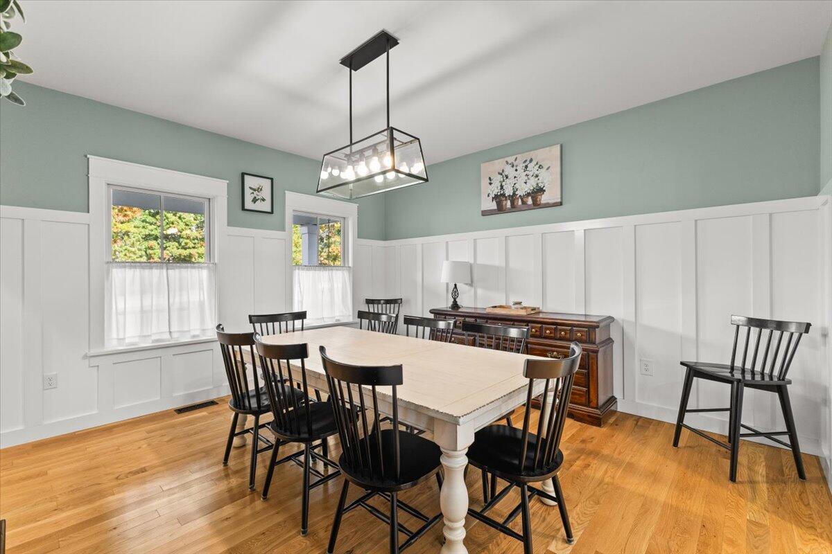 18 Quaker Lane Bourne MA 02553