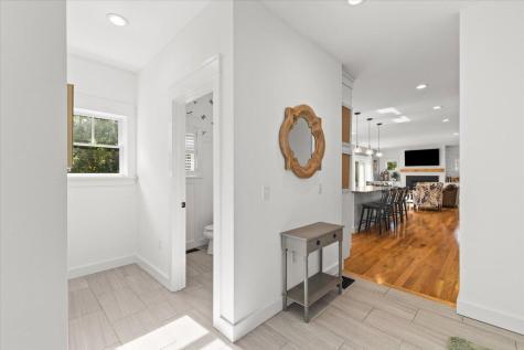 18 Quaker Lane Bourne MA 02553