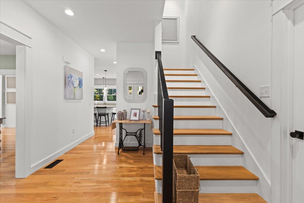 18 Quaker Lane Bourne MA 02553