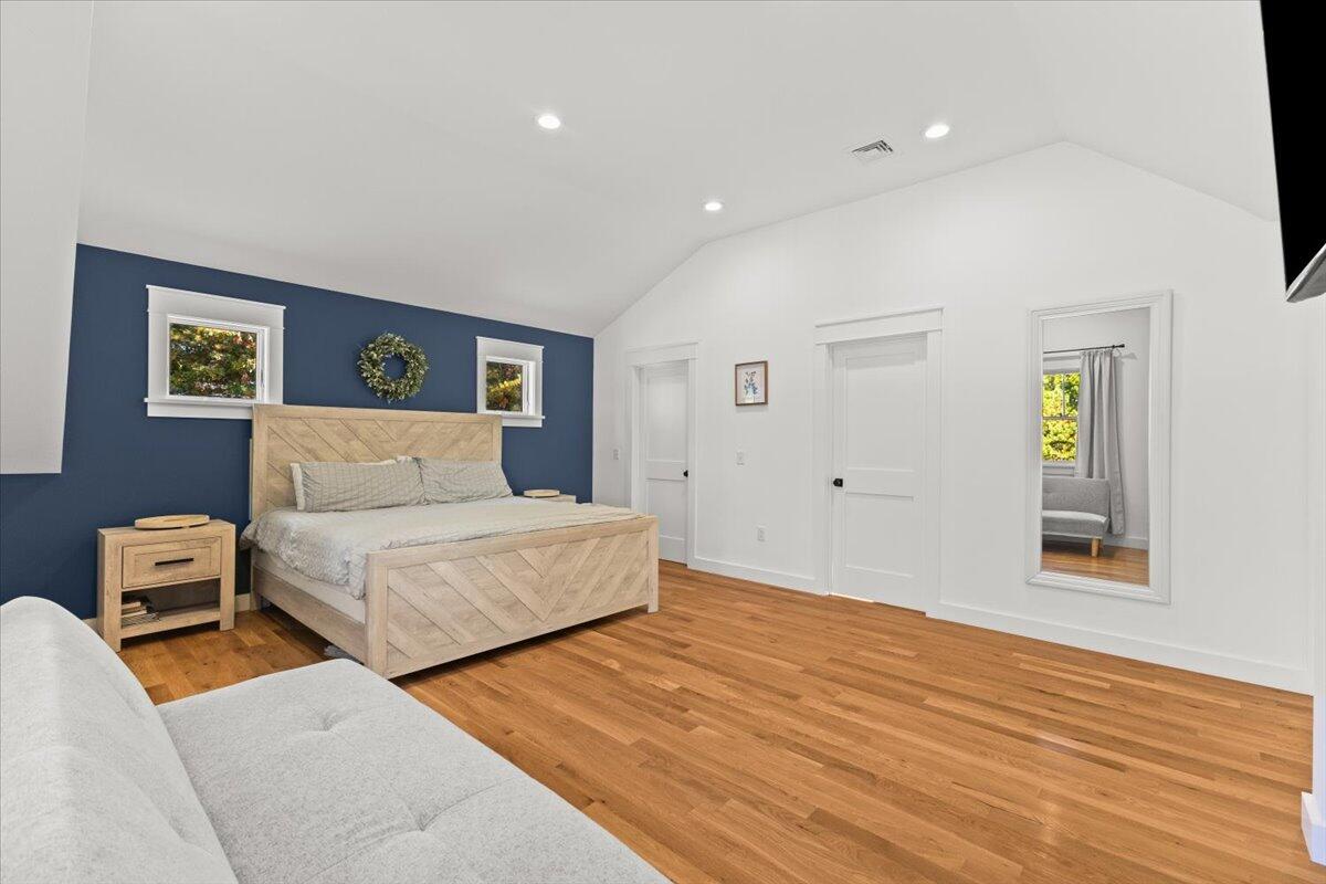 18 Quaker Lane Bourne MA 02553