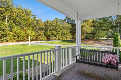 18 Quaker Lane Bourne MA 02553