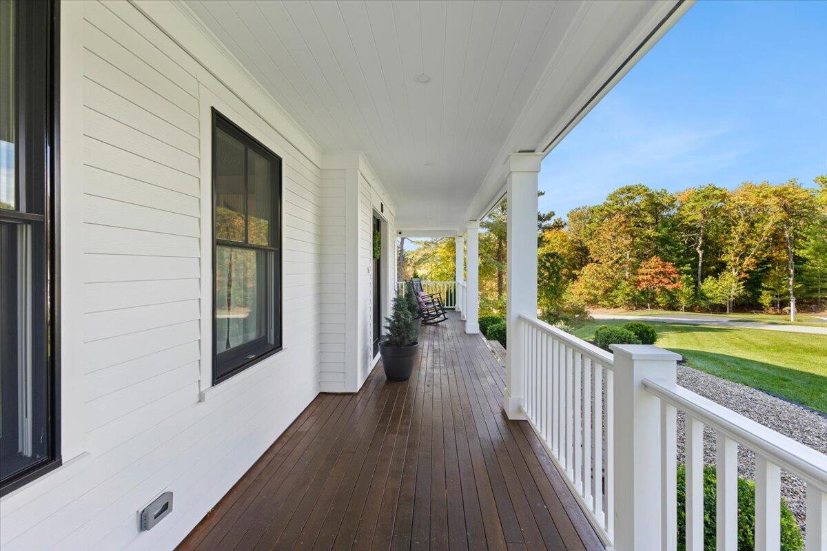 18 Quaker Lane Bourne MA 02553