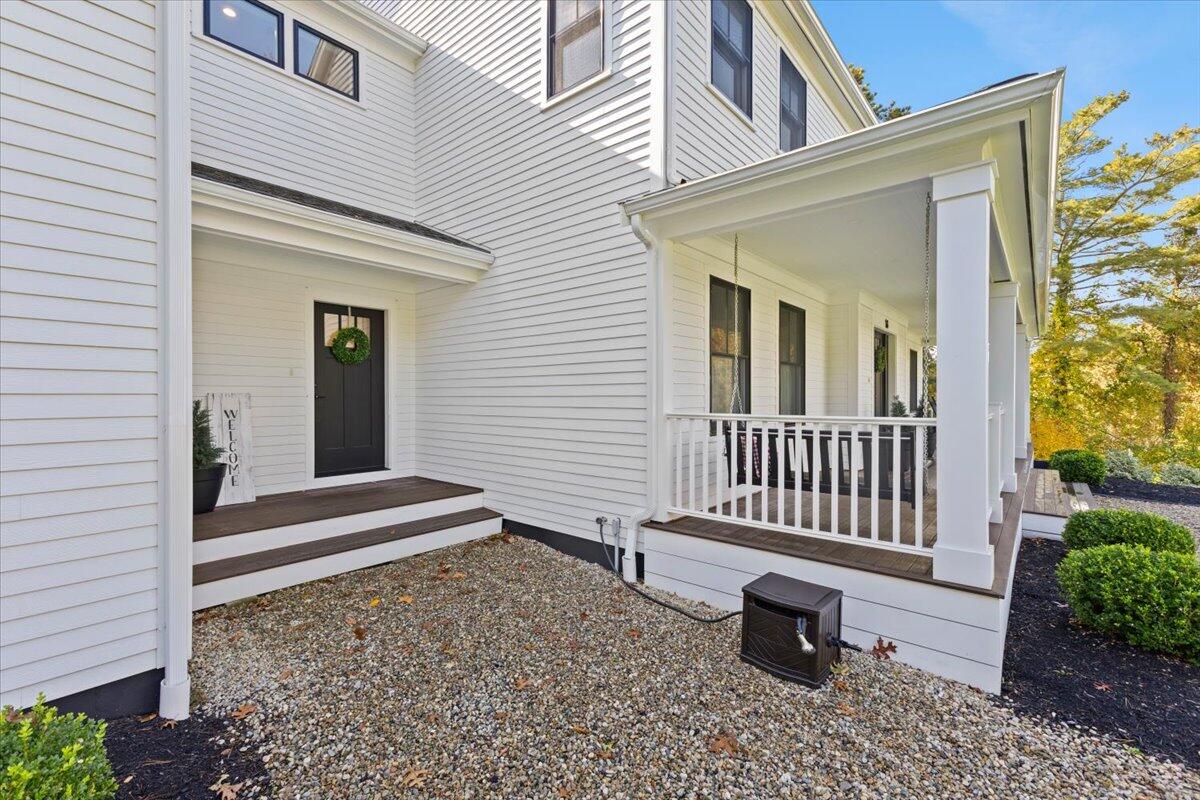 18 Quaker Lane Bourne MA 02553